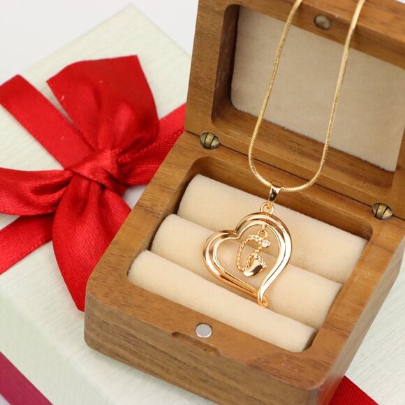 "Rose Gold Heart Pendant with Baby Footprint Charm – Elegant Look, XPPT1199 - Picture 10 of 13